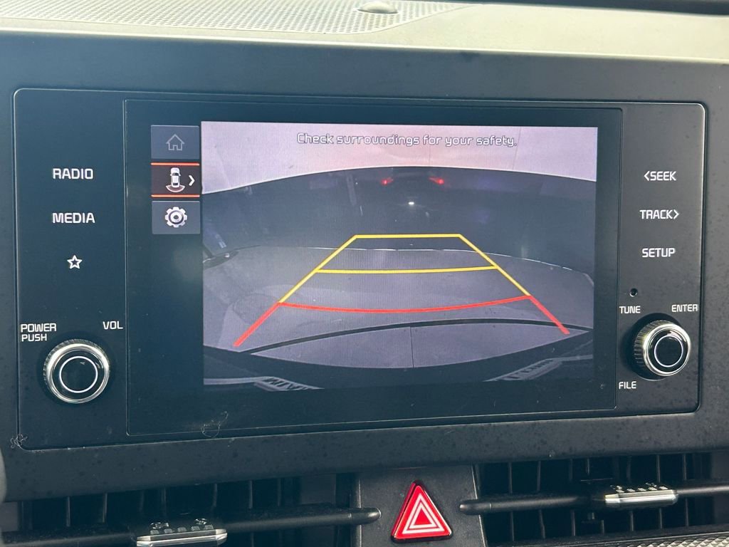 Used 2024 Kia Sportage LX image 19