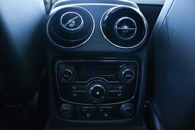 Used 2013 Jaguar XJ AWD image 32