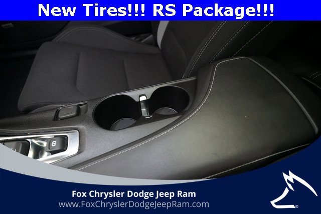 Used 2022 Chevrolet Camaro LT w/ RS Package image 16