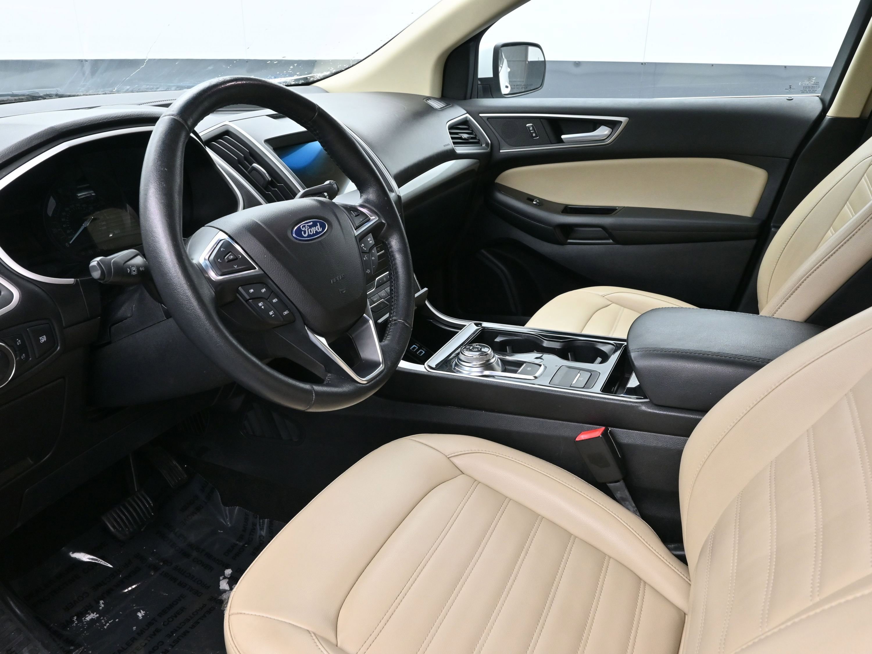 Used 2020 Ford Edge SEL image 10