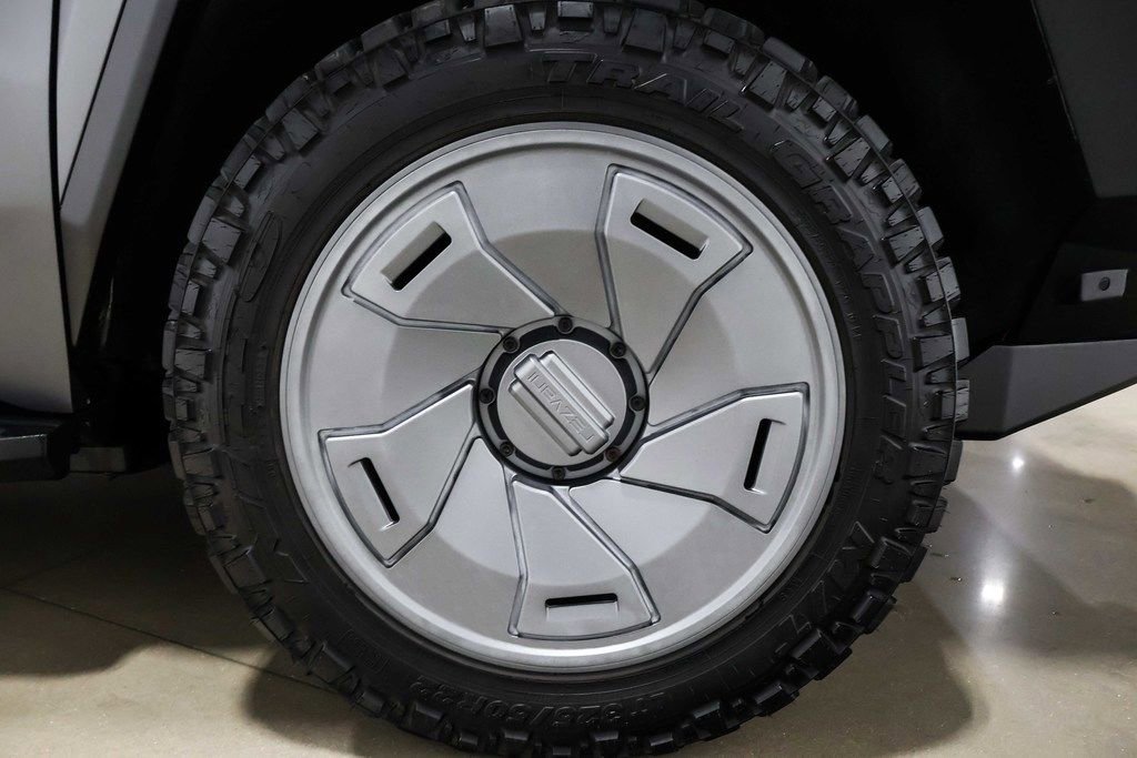 Used 2023 Cadillac Escalade Premium Luxury image 22