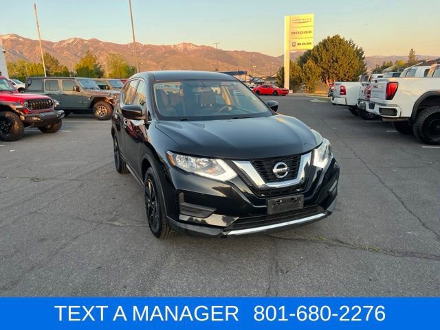 Used 2017 Nissan Rogue S FWD image 7