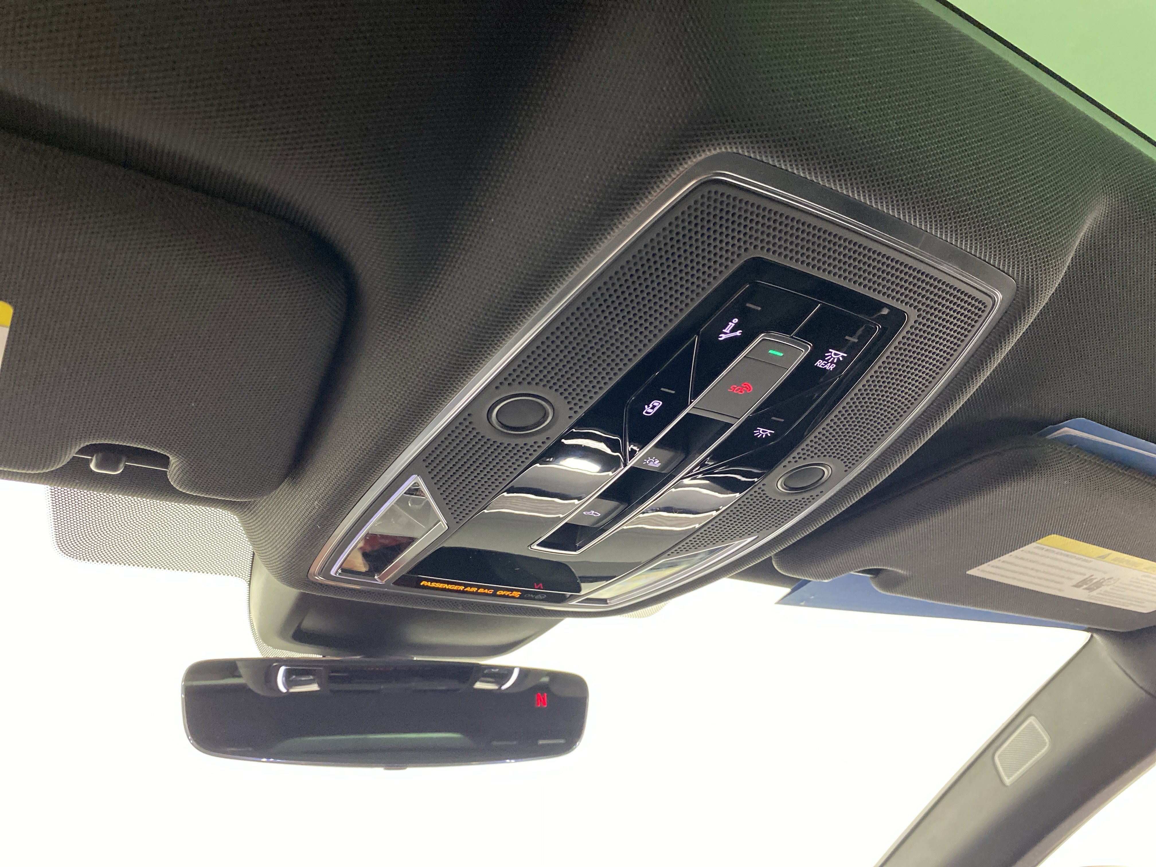 Used 2022 Audi A8 L 3.0T image 35