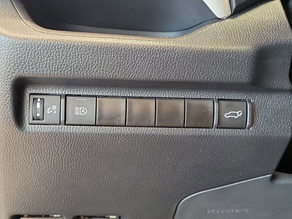 Certified 2023 Toyota RAV4 XLE Premium image 15