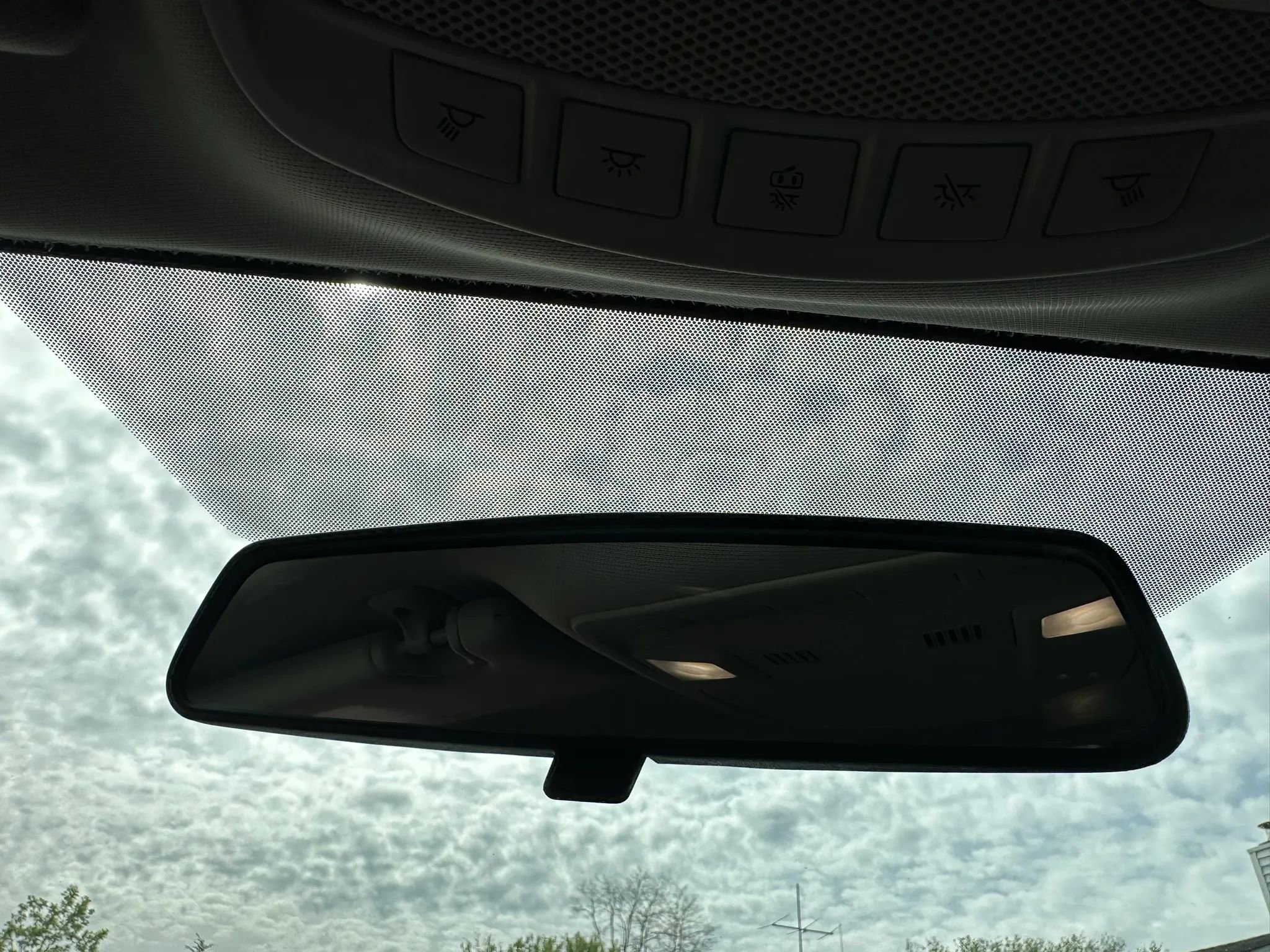 Used 2018 Ford Fusion SE FWD image 25