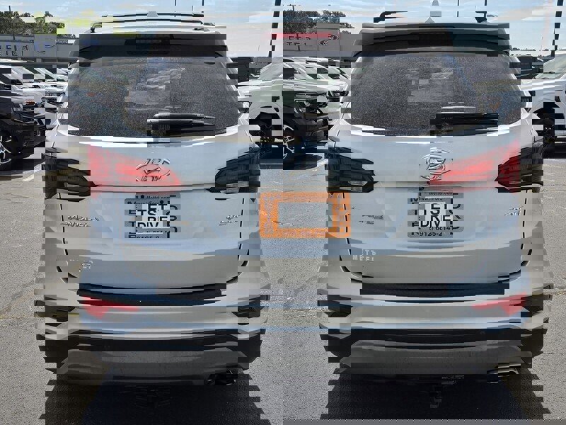 Used 2017 Hyundai Santa Fe Sport w/ 2.4L Tech Package 04 image 9
