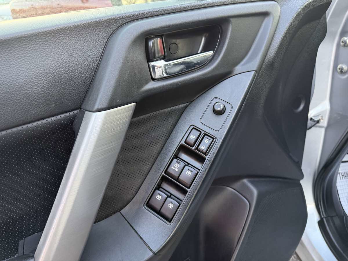 Used 2015 Subaru Forester 2.5i Limited image 25