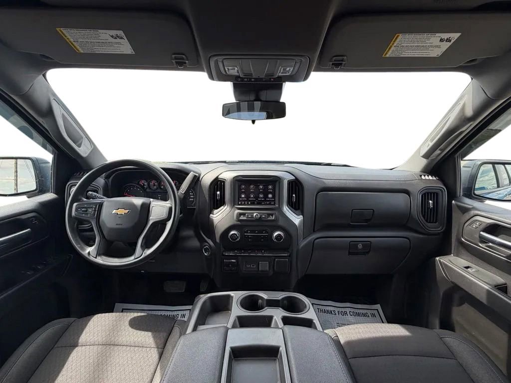 Used 2023 Chevrolet Silverado 1500 Custom AWD/4WD image 10