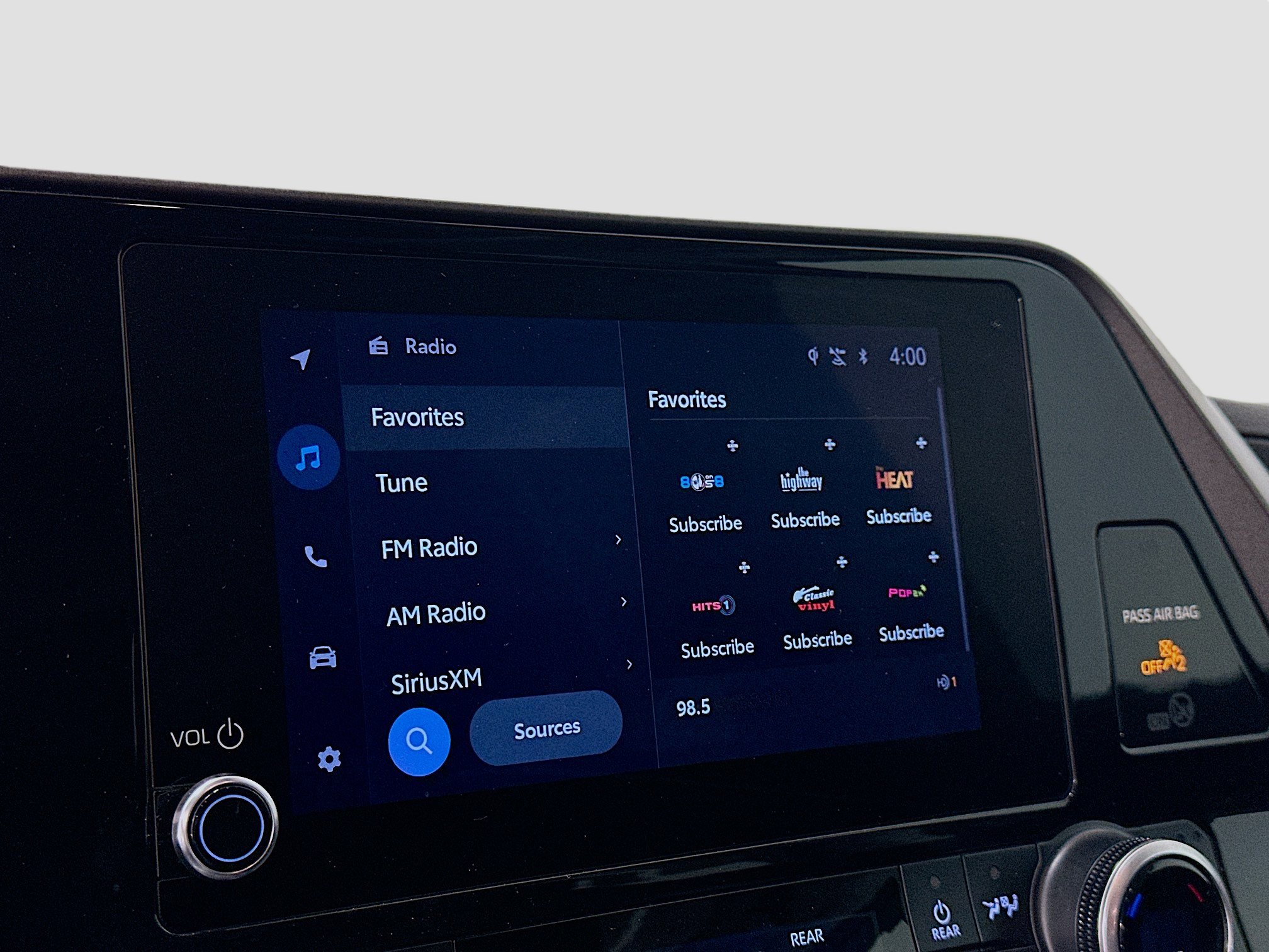 Used 2023 Toyota Highlander XLE image 21