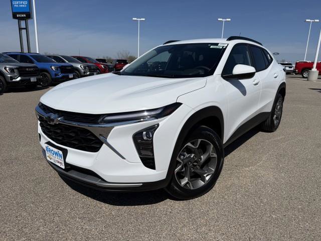 New 2026 Chevrolet Trax LT w/ LT Convenience Package image 3