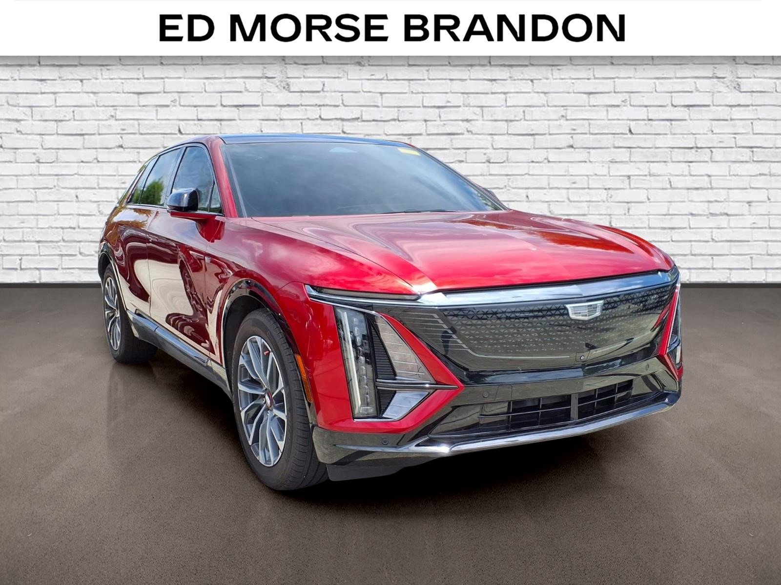 Used 2024 Cadillac Lyriq Sport RWD image 3