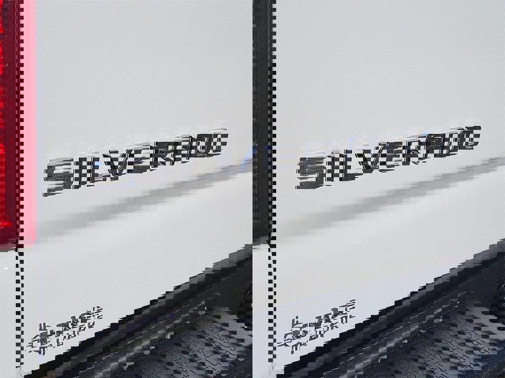 Certified 2022 Chevrolet Silverado 2500 Custom w/ Custom Value Package image 12