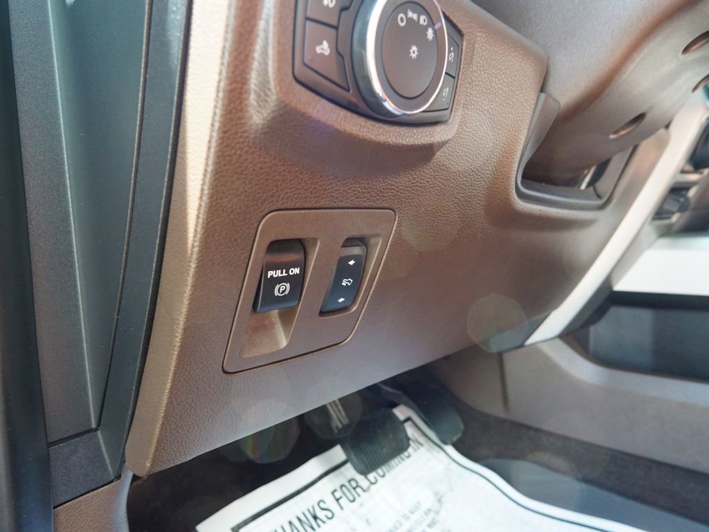 Used 2018 Ford F150 King Ranch w/ Equipment Group 601A Luxury image 24