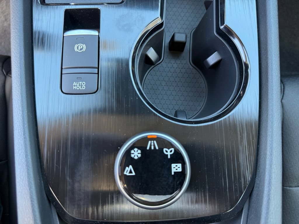 New 2026 Nissan Rogue Dark Armor AWD/4WD image 31