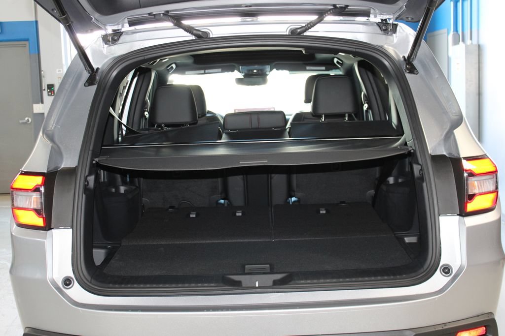 New 2026 Honda Pilot Black Edition image 12