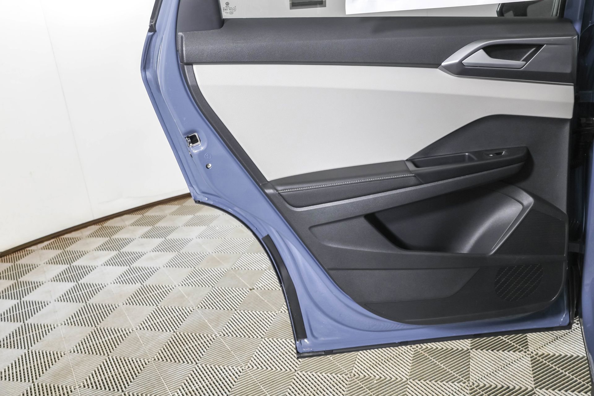 New 2026 Volkswagen Taos SEL AWD/4WD image 37