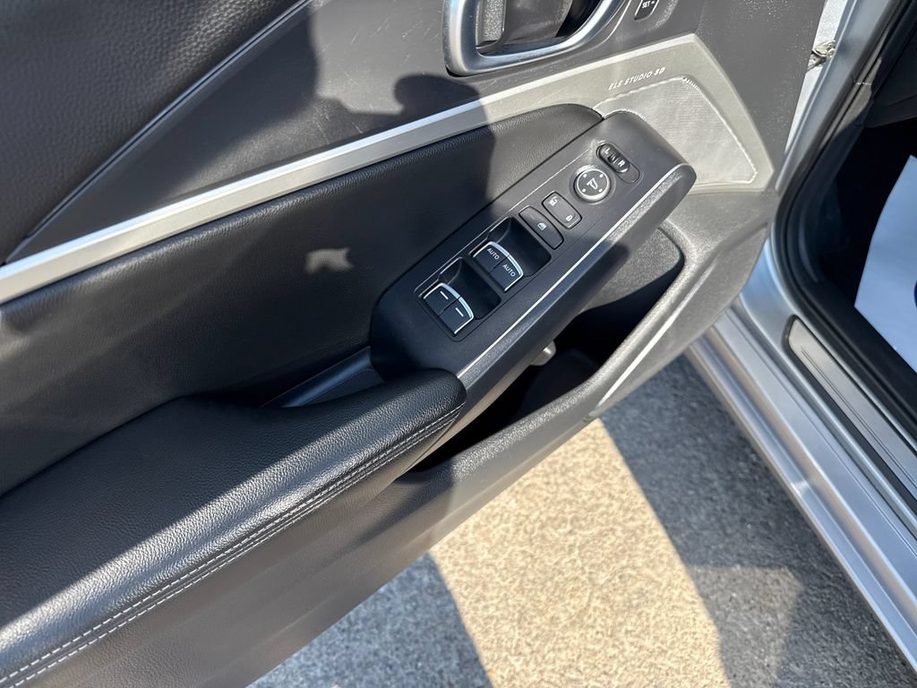 Used 2023 Acura Integra A-Spec FWD image 11