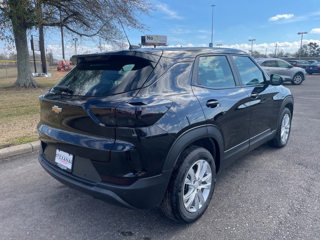 Used 2023 Chevrolet TrailBlazer LS image 13
