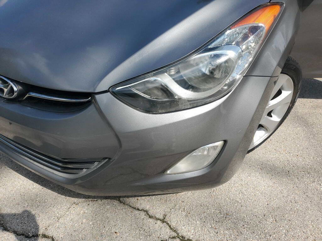 Used 2013 Hyundai Elantra Limited FWD image 50