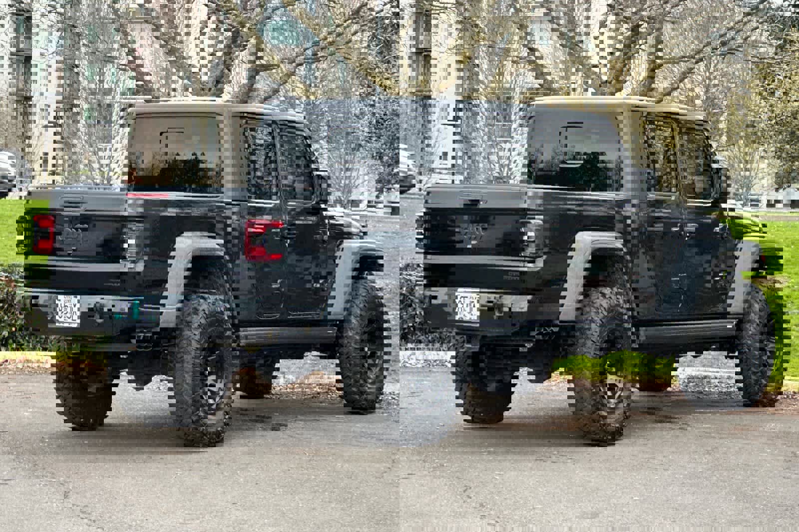 Used 2020 Jeep Gladiator Sport w/ Quick Order Package 24S image 2