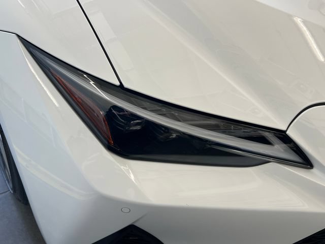 Used 2025 Lexus IS 350 F Sport w/ Navigation Package RWD image 18