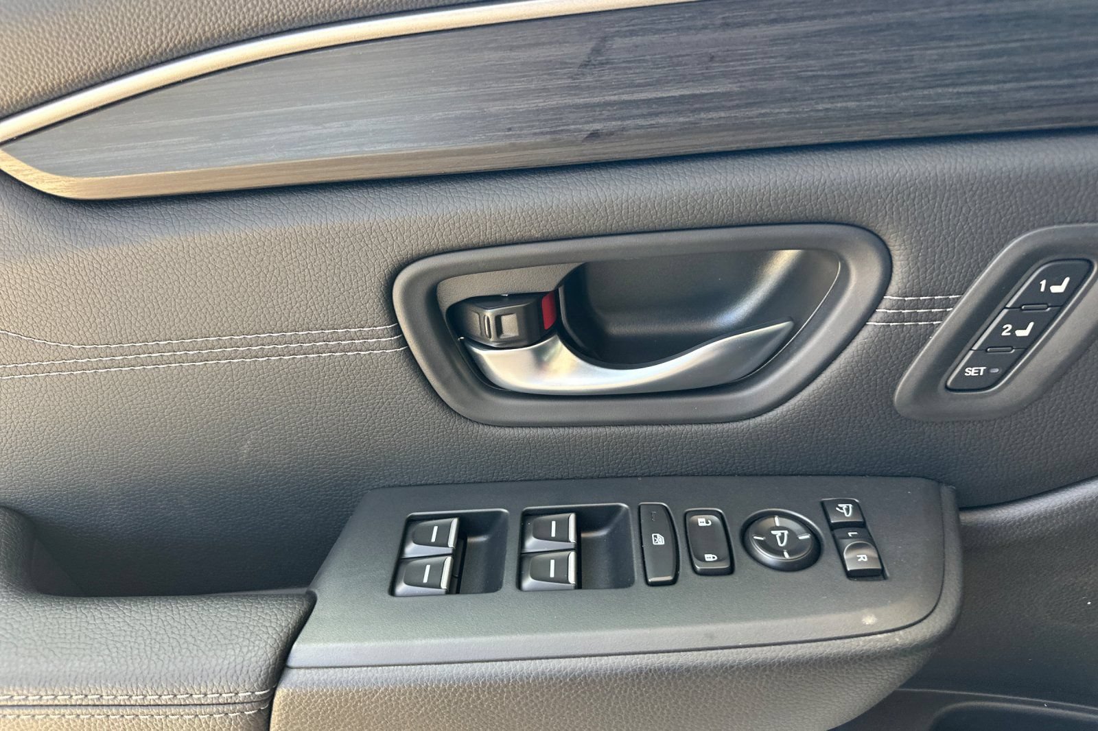 New 2026 Honda Pilot Touring image 10