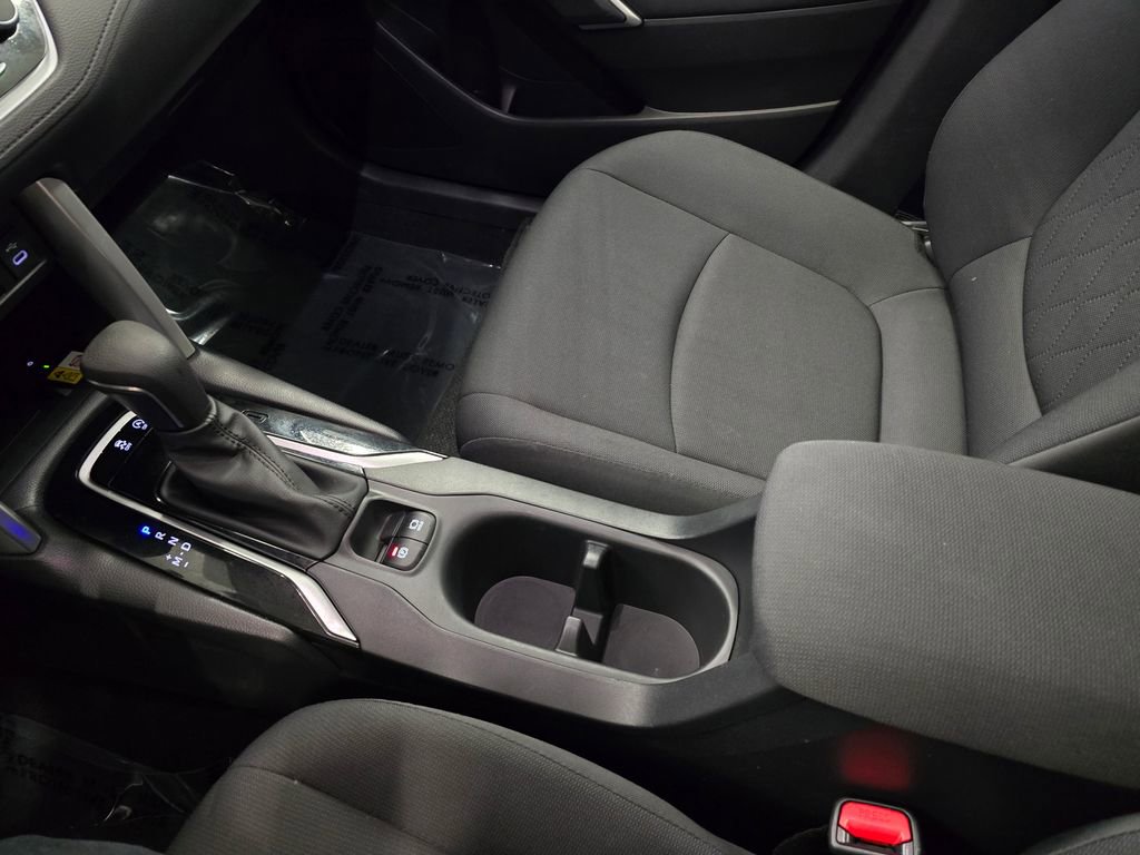 Used 2023 Toyota Corolla Cross LE w/ Moonroof Package image 22