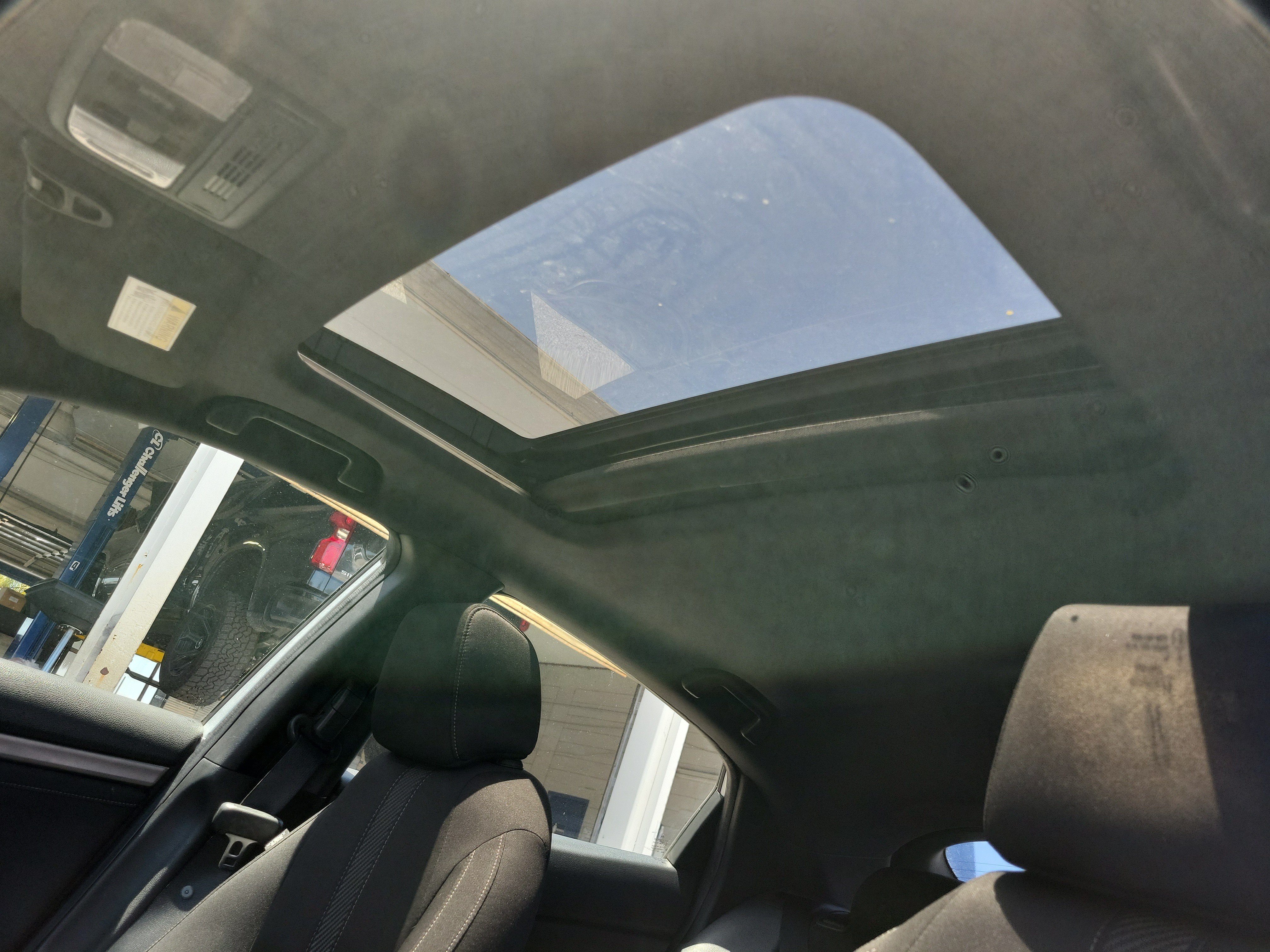 Used 2019 Honda Civic EX image 14