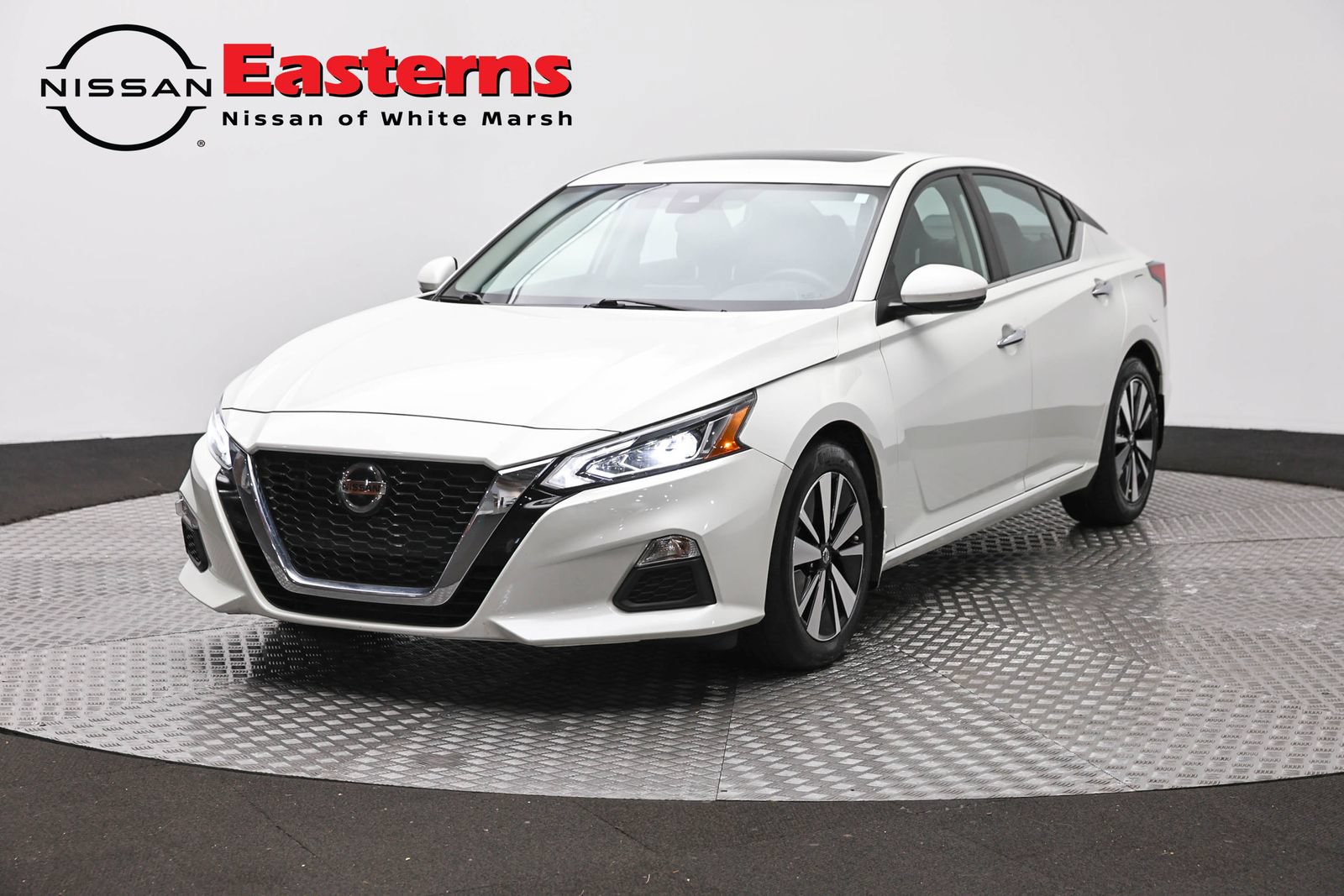 Used 2022 Nissan Altima 2.5 SV w/ SV Premium Package FWD video 1