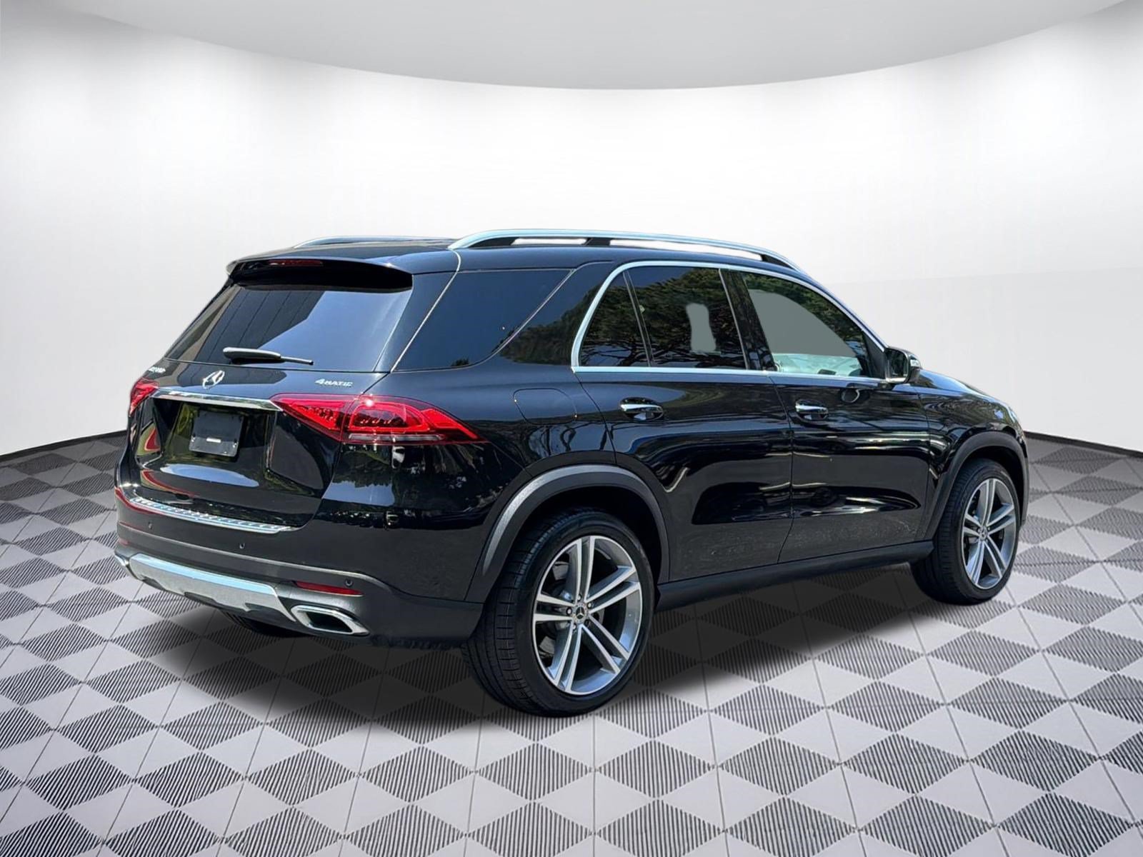 Used 2022 Mercedes-Benz GLE 350 4MATIC image 9
