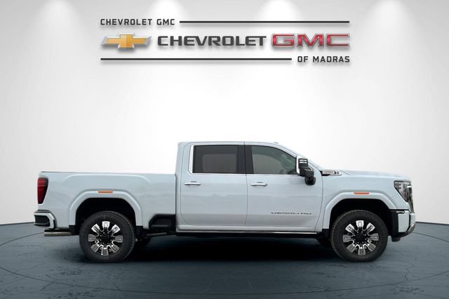 New 2026 GMC Sierra 2500 Denali w/ Denali Reserve Package AWD/4WD image 2
