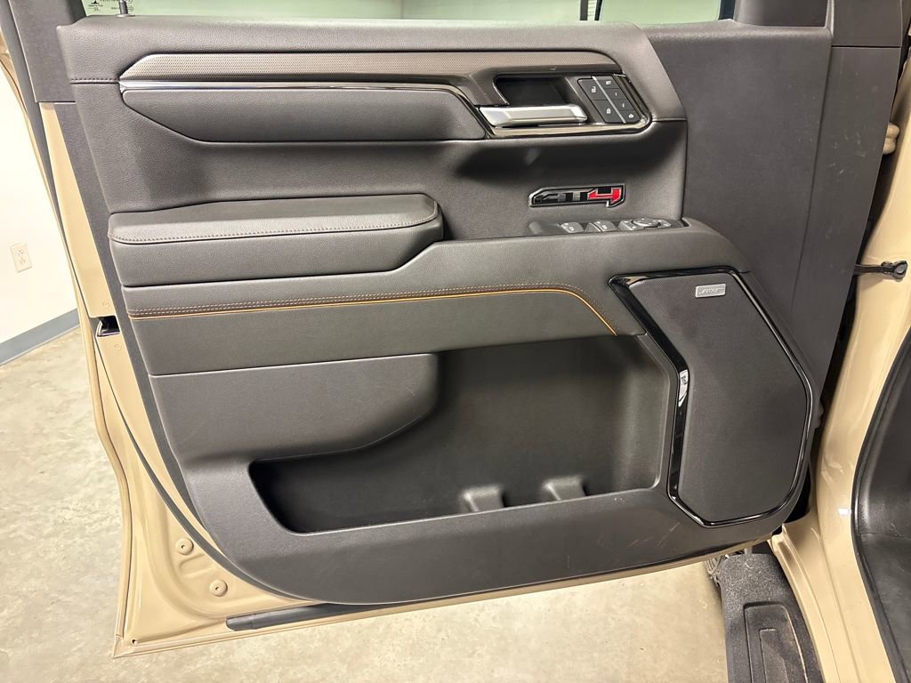 Used 2022 GMC Sierra 1500 AT4 w/ AT4 Premium Package image 19