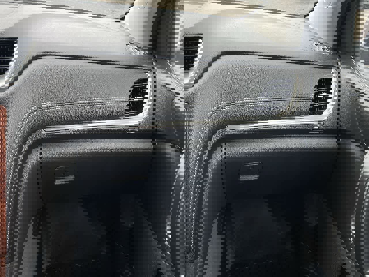 Used 2013 Chevrolet Traverse LT w/ All-Star Edition image 16