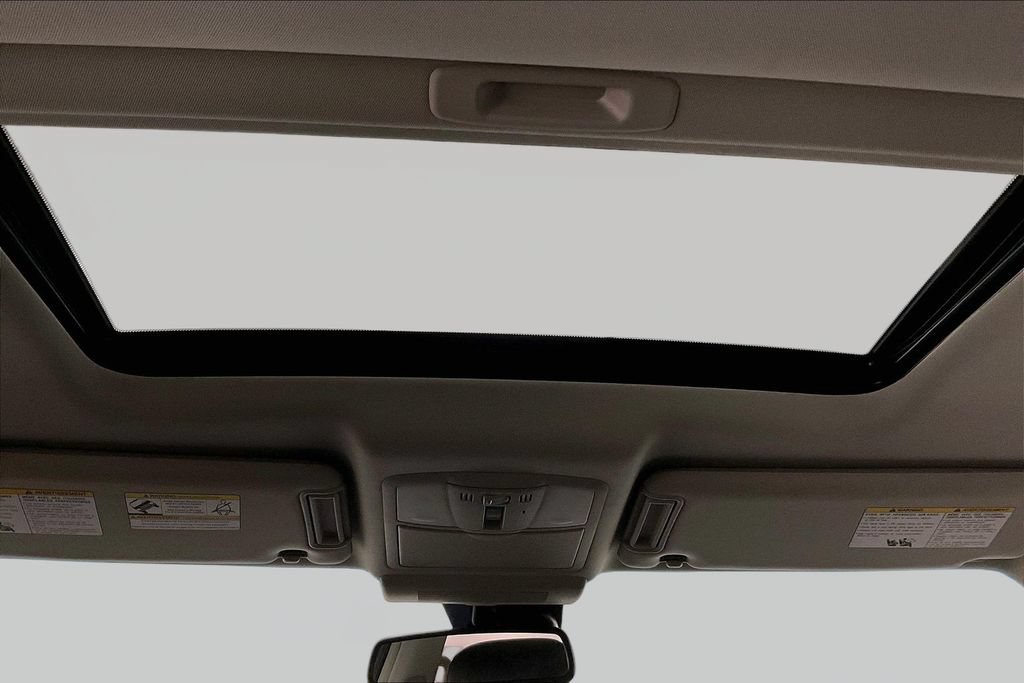 Used 2013 INFINITI QX56 4WD image 7