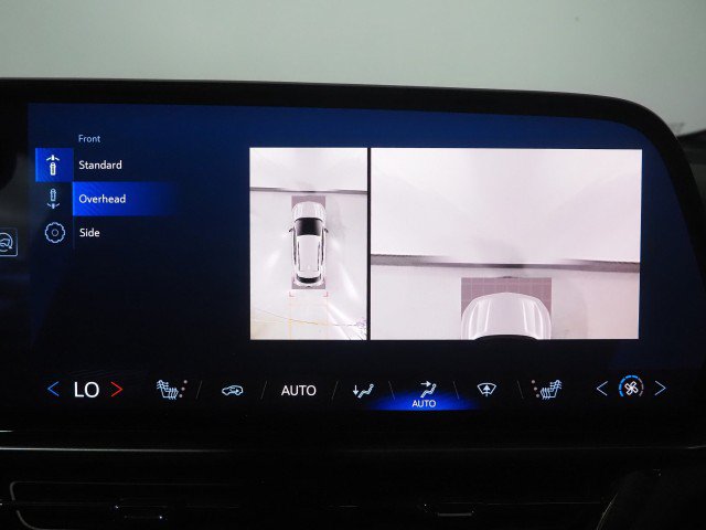 Used 2025 Chevrolet Equinox EV RS FWD image 31