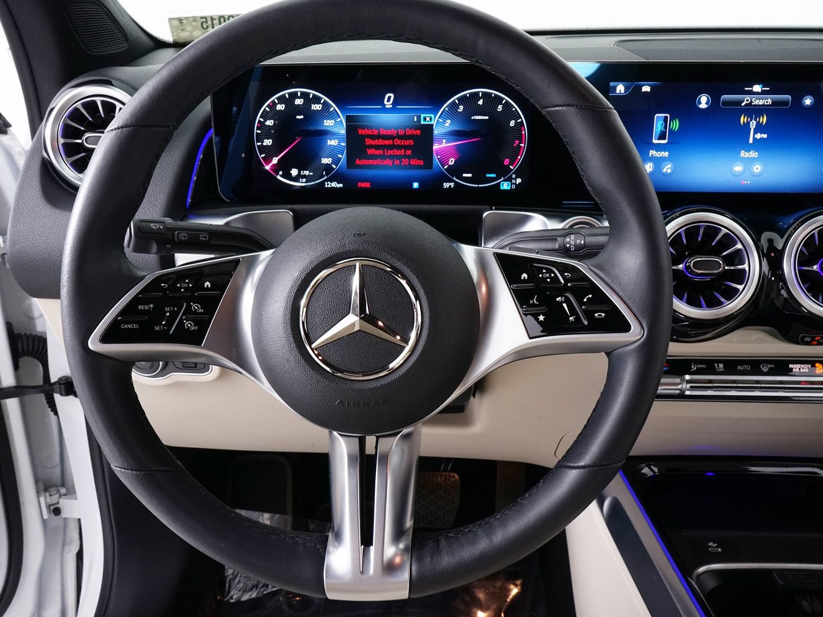 Used 2025 Mercedes-Benz GLB 250 4MATIC image 20