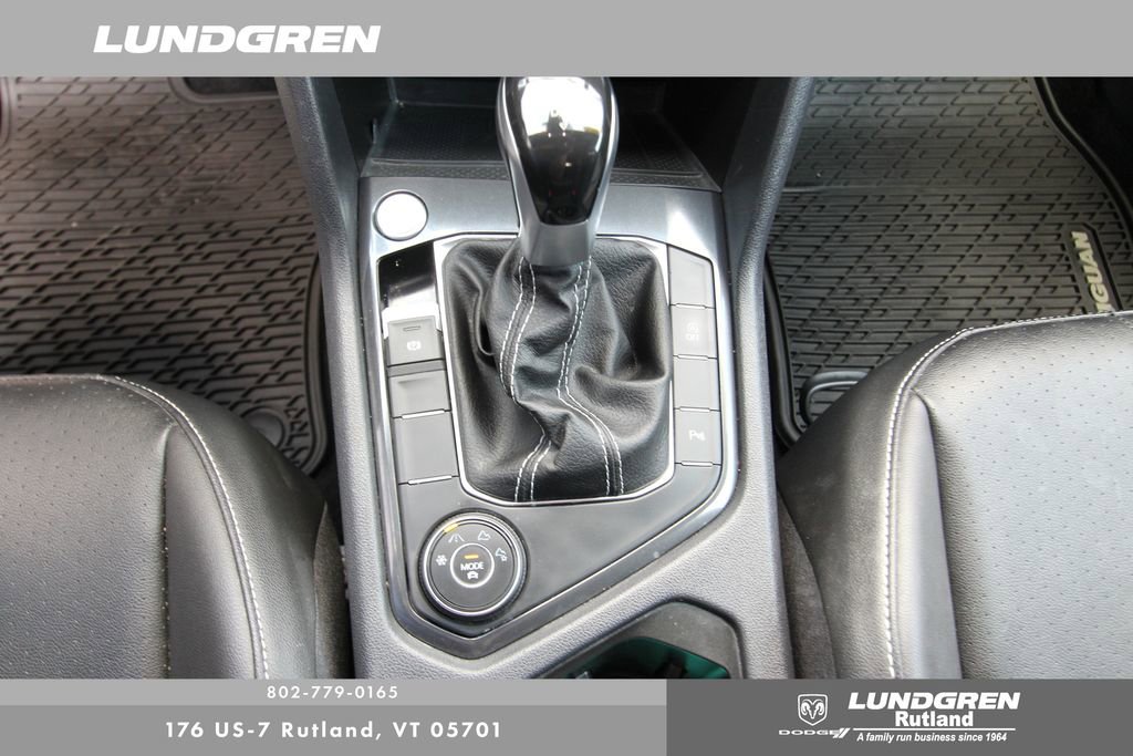Used 2023 Volkswagen Tiguan SE R-Line image 22