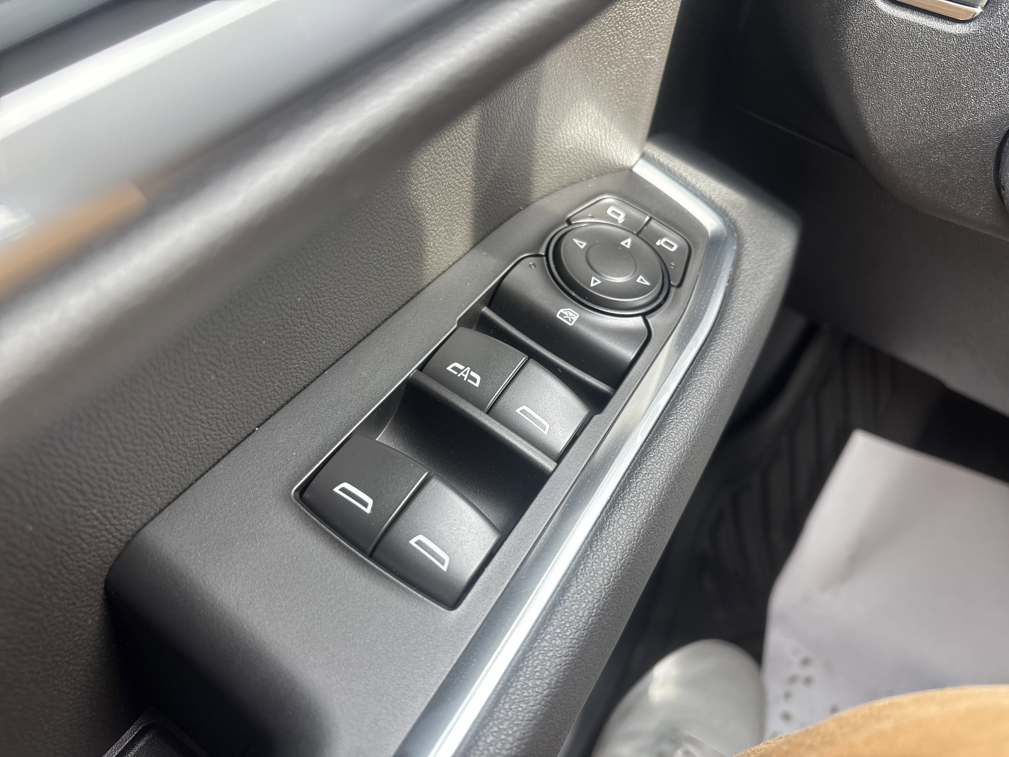 New 2026 Chevrolet Silverado 1500 LT image 16