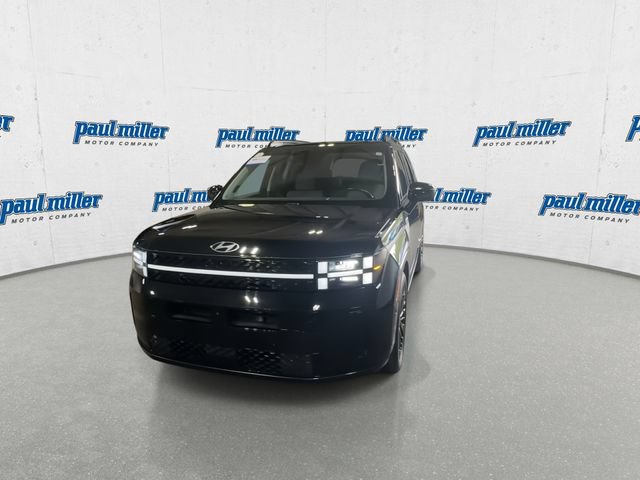 Used 2025 Hyundai Santa Fe Calligraphy AWD/4WD image 4