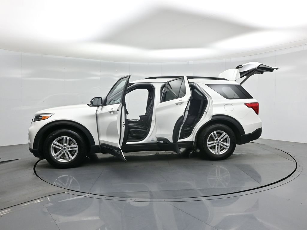 Certified 2021 Ford Explorer XLT RWD image 37