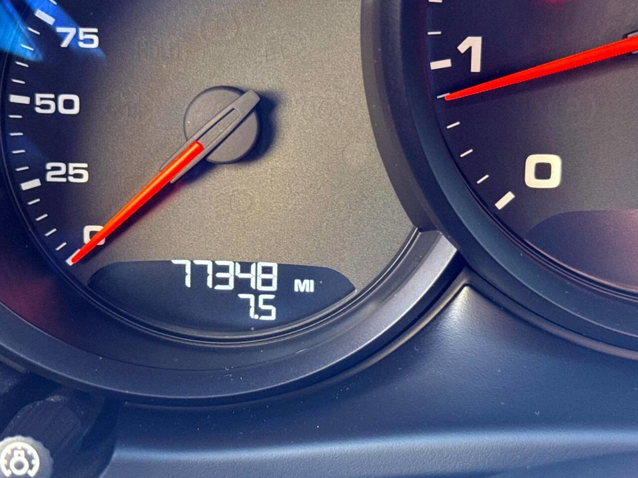 Used 2017 Porsche Macan image 21