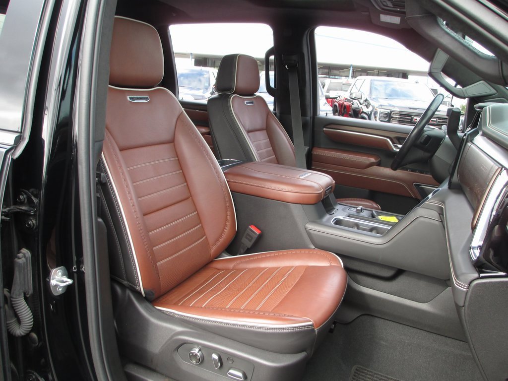 Certified 2024 GMC Sierra 3500 Denali Ultimate image 24