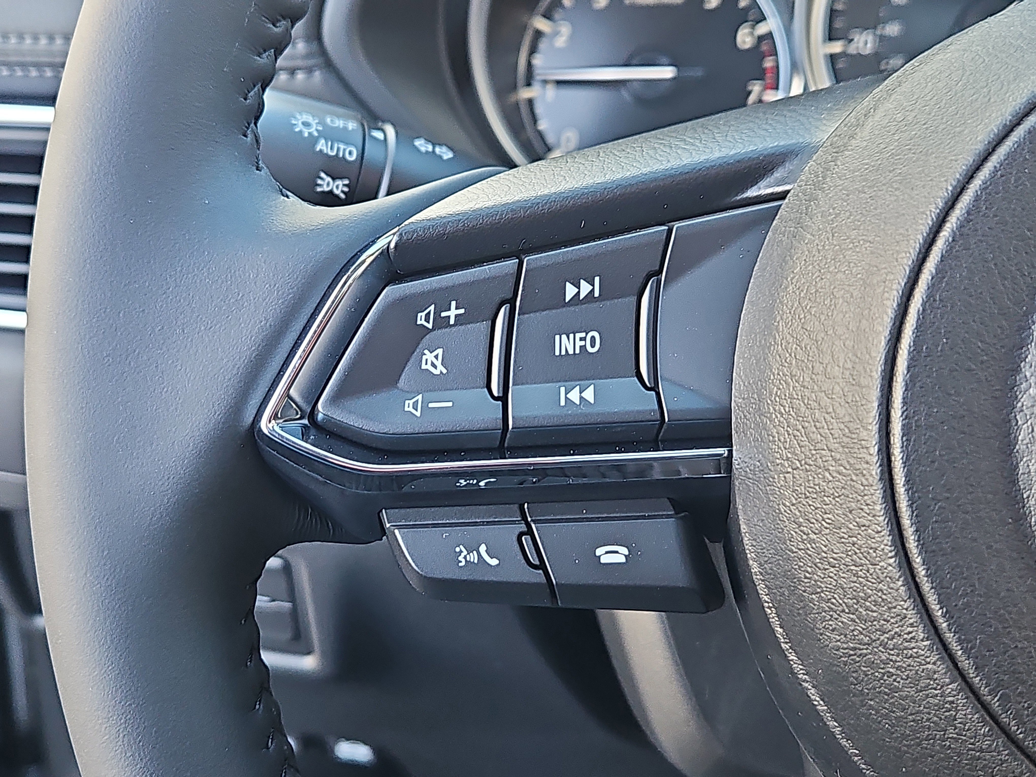 New 2025 MAZDA CX-5 AWD 2.5 S w/ Preferred Package image 14