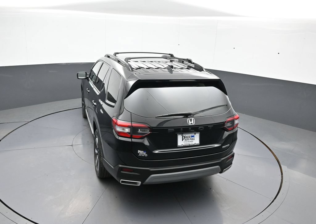 Certified 2025 Honda Pilot Touring image 42