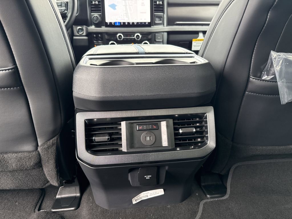 New 2026 Ford F250 Platinum image 24