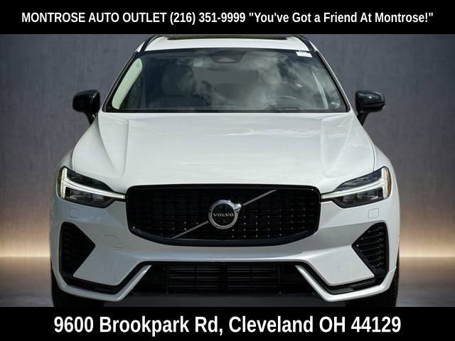 New 2025 Volvo XC60 T8 Ultra w/ Climate Package image 8