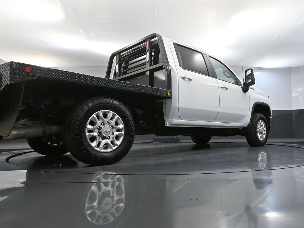 Used 2023 Chevrolet Silverado 2500 LT AWD/4WD image 53
