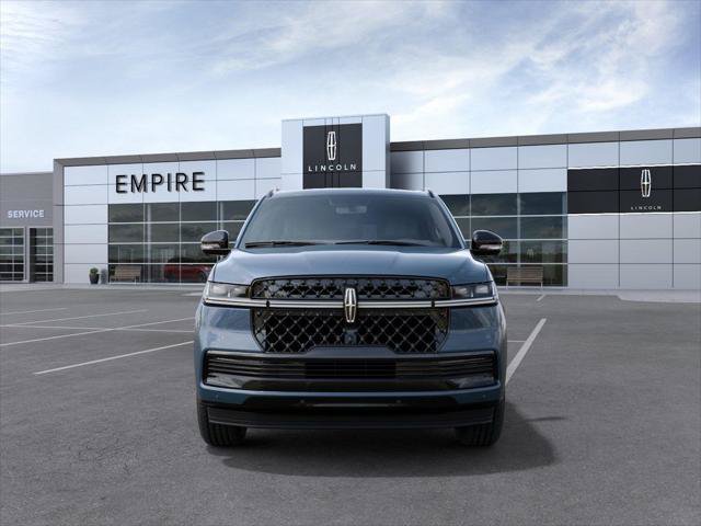 New 2027 Lincoln Navigator Reserve w/ Jet Appearance Package AWD/4WD image 3