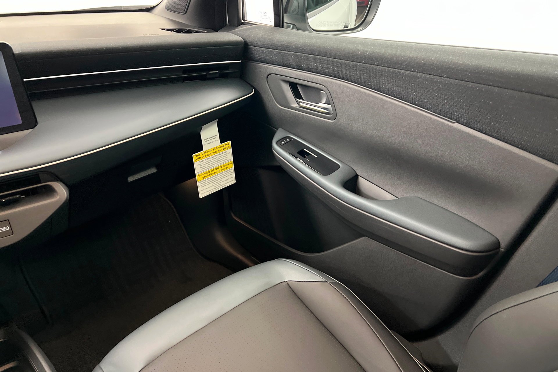 New 2026 Nissan Leaf SV+ w/ Floor Mat Package (SV+) image 10