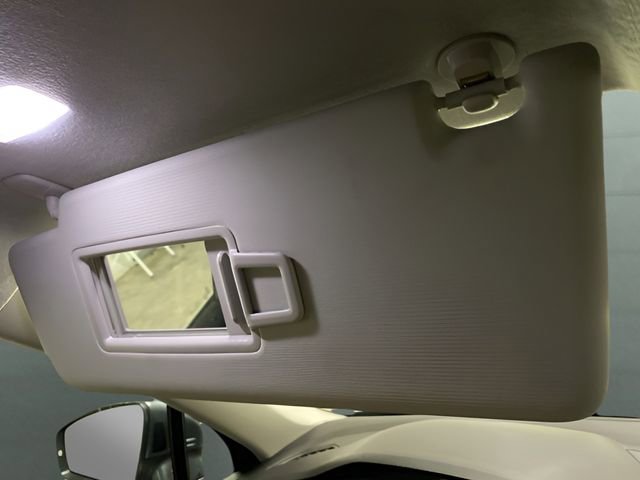 Used 2022 Volkswagen Tiguan SE FWD image 51